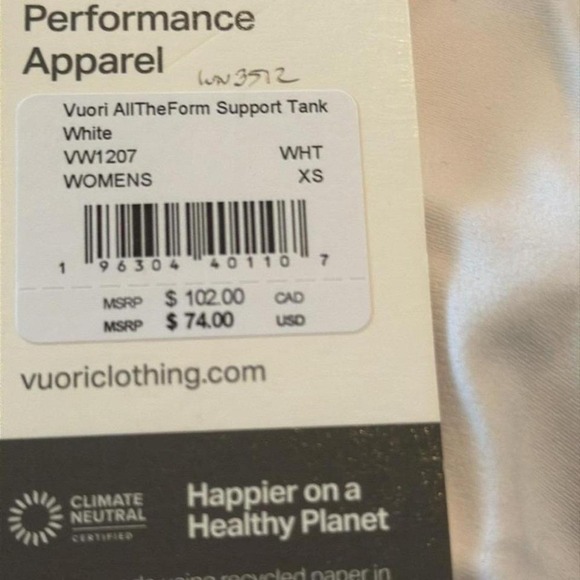 Vuori AllTheForm Support Tank white size XS‎ NWT - Picture 6 of 6